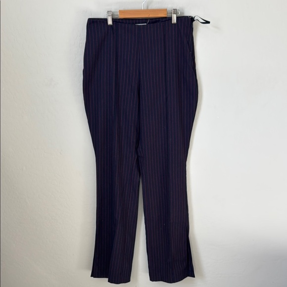 Avec Les Filles Pinstripe Slim Fit Split Hem Flare Pants in Navy Red Pinstripe - Picture 2 of 6